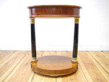 Lade das Bild in den Galerie-Viewer, Biedermeier Empire Nähtisch Mahagoni Vollsäulen um 1870 restauriert