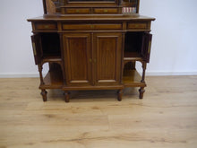Lade das Bild in den Galerie-Viewer, Jugendstil Bücherschrank Vitrine Regal Mahagoni um 1900 Hoflieferant signiert