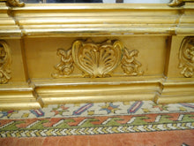 Lade das Bild in den Galerie-Viewer, Barock Rokoko Spiegel Original Vergoldung mit Konsole gefertigt um 1860