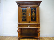 Lade das Bild in den Galerie-Viewer, Gründerzeit Kabinett Schrank Stollenschrank Stollenkabinett Nussbaum um 1880