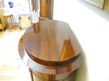 Lade das Bild in den Galerie-Viewer, Empire Biedermeier Pfeiler Tonnen Schrank Säule Podest Regal Mahagoni 1820