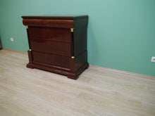 Lade das Bild in den Galerie-Viewer, Empire Biedermeier Säulen Kommode Mahagoni um 1820 frisch restauriert