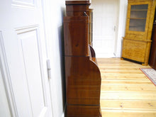 Lade das Bild in den Galerie-Viewer, Empire Biedermeier Sekretär Mahagoni Intarsien Bronze Figuren um1815 restauriert