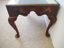 Lade das Bild in den Galerie-Viewer, Tisch Asien wohl China bemalt um 1800