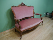 Lade das Bild in den Galerie-Viewer, Barock Rokoko Sofa Dresdner Barock Nussbaum massiv geschnitzt um 1860
