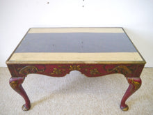 Lade das Bild in den Galerie-Viewer, Tisch Asien wohl China bemalt um 1800