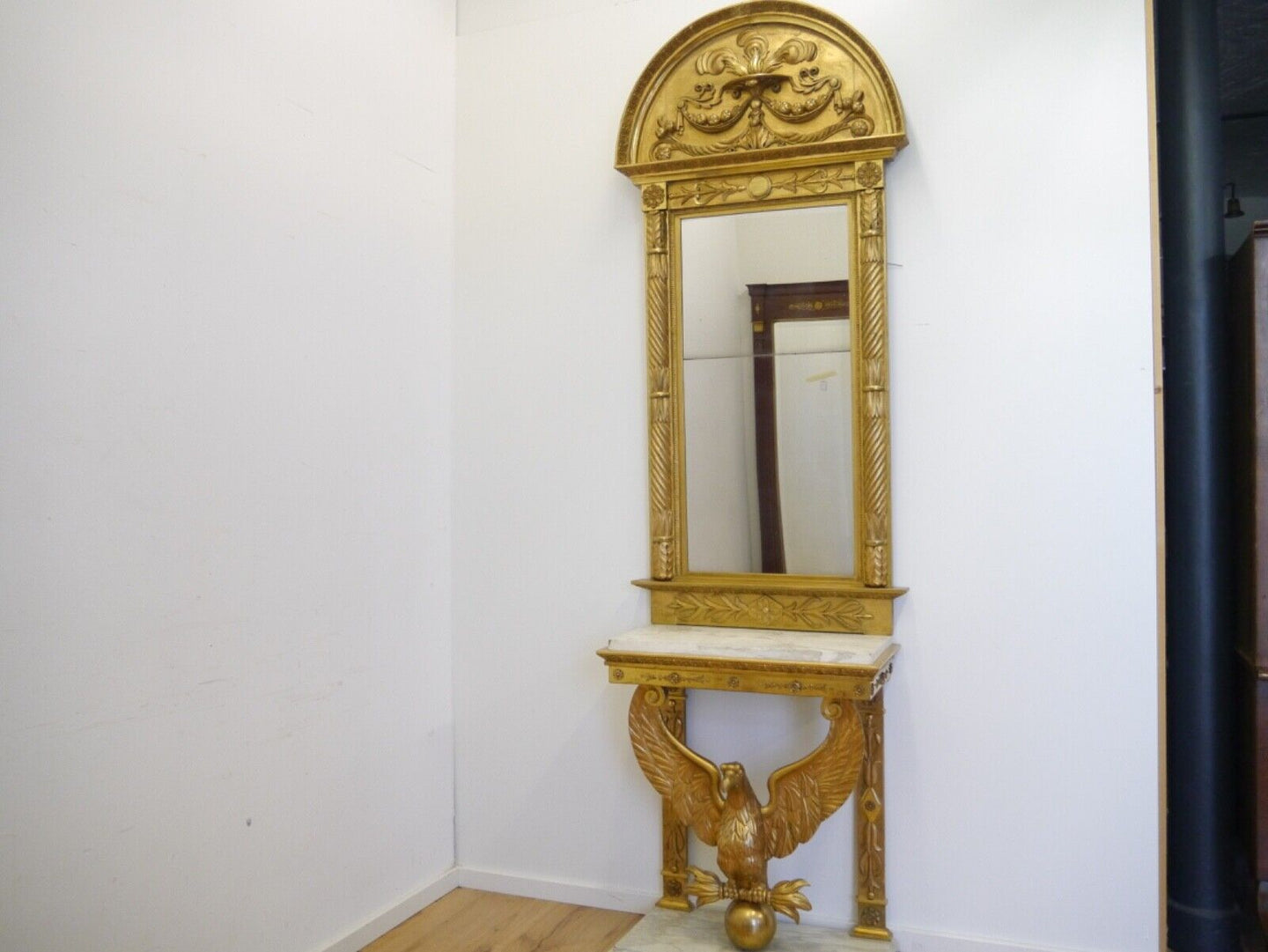 Empire Biedermeier Spiegel mit Adler Konsole vergoldet original um 1810