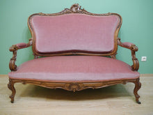 Lade das Bild in den Galerie-Viewer, Barock Rokoko Sofa Dresdner Barock Nussbaum massiv geschnitzt um 1860