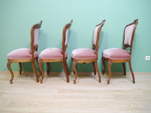 Lade das Bild in den Galerie-Viewer, 4 Rokoko Stühle Nussbaum massiv geschnitzt Schellack um 1860