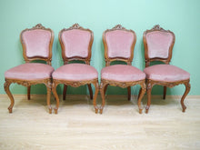 Lade das Bild in den Galerie-Viewer, 4 Rokoko Stühle Nussbaum massiv geschnitzt Schellack um 1860