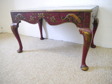 Lade das Bild in den Galerie-Viewer, Tisch Asien wohl China bemalt um 1800