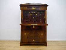 Lade das Bild in den Galerie-Viewer, Konischer Biedermeier Sekretär Mahagoni mit Schinkeldach um1815 Originalzustand