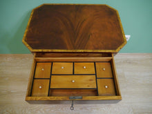 Lade das Bild in den Galerie-Viewer, Biedermeier Doppel Lyra Nähtisch Mahagoni um 1820 restauriert