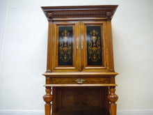 Lade das Bild in den Galerie-Viewer, Gründerzeit Kabinett Schrank Stollenschrank Stollenkabinett Nussbaum um 1880