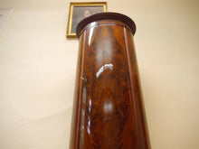 Lade das Bild in den Galerie-Viewer, Empire Biedermeier Pfeiler Tonnen Schrank Säule Podest Regal Mahagoni 1820