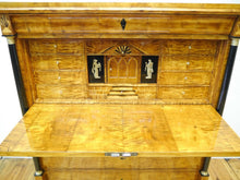 Lade das Bild in den Galerie-Viewer, Biedermeier Sekretär Vollsäulen Birke geflammt Sägefurnier um 1820 restauriert