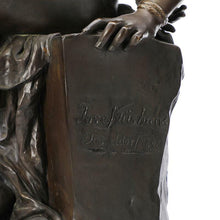 Lade das Bild in den Galerie-Viewer, Amazone Bronze signiert Josef Tüshaus Düsseldorf 1896 Höhe 65 cm 24 kg