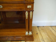 Lade das Bild in den Galerie-Viewer, Empire Biedermeier Pfeiler Schrank Säule Podest Mahagoni um 1900
