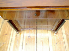 Lade das Bild in den Galerie-Viewer, Empire Biedermeier Säulen Kommode Mahagoni um 1820 frisch restauriert