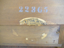 Lade das Bild in den Galerie-Viewer, Empire Biedermeier Pfeiler Schrank Säule Podest Mahagoni um 1900