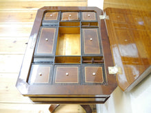 Lade das Bild in den Galerie-Viewer, Biedermeier Empire Nähtisch Mahagoni Fadenintarsien um 1820 restauriert