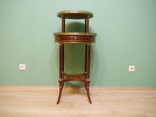 Lade das Bild in den Galerie-Viewer, Biedermeier Etagere Tisch Beistelltisch Mahagoni mit Bronze um1900