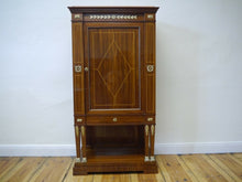 Lade das Bild in den Galerie-Viewer, Empire Biedermeier Pfeiler Schrank Säule Podest Mahagoni um 1900