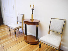 Lade das Bild in den Galerie-Viewer, Biedermeier Empire Nähtisch Mahagoni Vollsäulen um 1870 restauriert