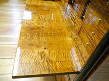 Lade das Bild in den Galerie-Viewer, Biedermeier Sekretär Vollsäulen Birke geflammt Sägefurnier um 1820 restauriert