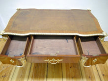 Lade das Bild in den Galerie-Viewer, Barock Rokoko Schreibtisch Sekretär Figuren Rosenholz 1900 restauriert