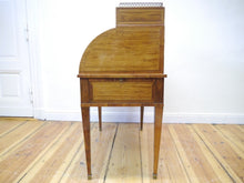 Lade das Bild in den Galerie-Viewer, Biedermeier Sekretär Rosenholz auf Eiche furniert Schellack poliert um 1800