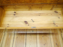 Lade das Bild in den Galerie-Viewer, Biedermeier Sekretär Vollsäulen Birke geflammt Sägefurnier um 1820 restauriert