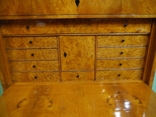 Lade das Bild in den Galerie-Viewer, Empire Biedermeier Sekretär  Ulme Wurzelfurnier  um 1820 restauriert
