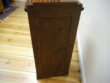 Lade das Bild in den Galerie-Viewer, Empire Biedermeier Pfeilerschrank - Säule - Podest - Schrank - um 1810
