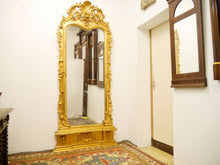 Lade das Bild in den Galerie-Viewer, Barock Rokoko Spiegel Original Vergoldung mit Konsole gefertigt um 1860
