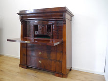 Lade das Bild in den Galerie-Viewer, Konischer Biedermeier Sekretär Mahagoni mit Schinkeldach um1820 Geheimfächer

