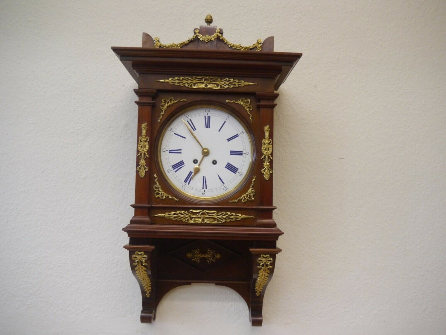 Wanduhr Lenzkirch im Empire Biedermeier Klassizismus Stil um 1900