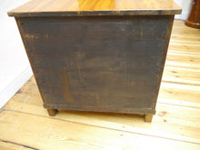 Lade das Bild in den Galerie-Viewer, Biedermeier Kommode Kirschbaum um 1825 restauriert Schellack handpoliert
