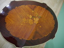Lade das Bild in den Galerie-Viewer, Barock Rokoko Tisch Beistelltisch Palisander Rosenholz mit Bronzen um 1870
