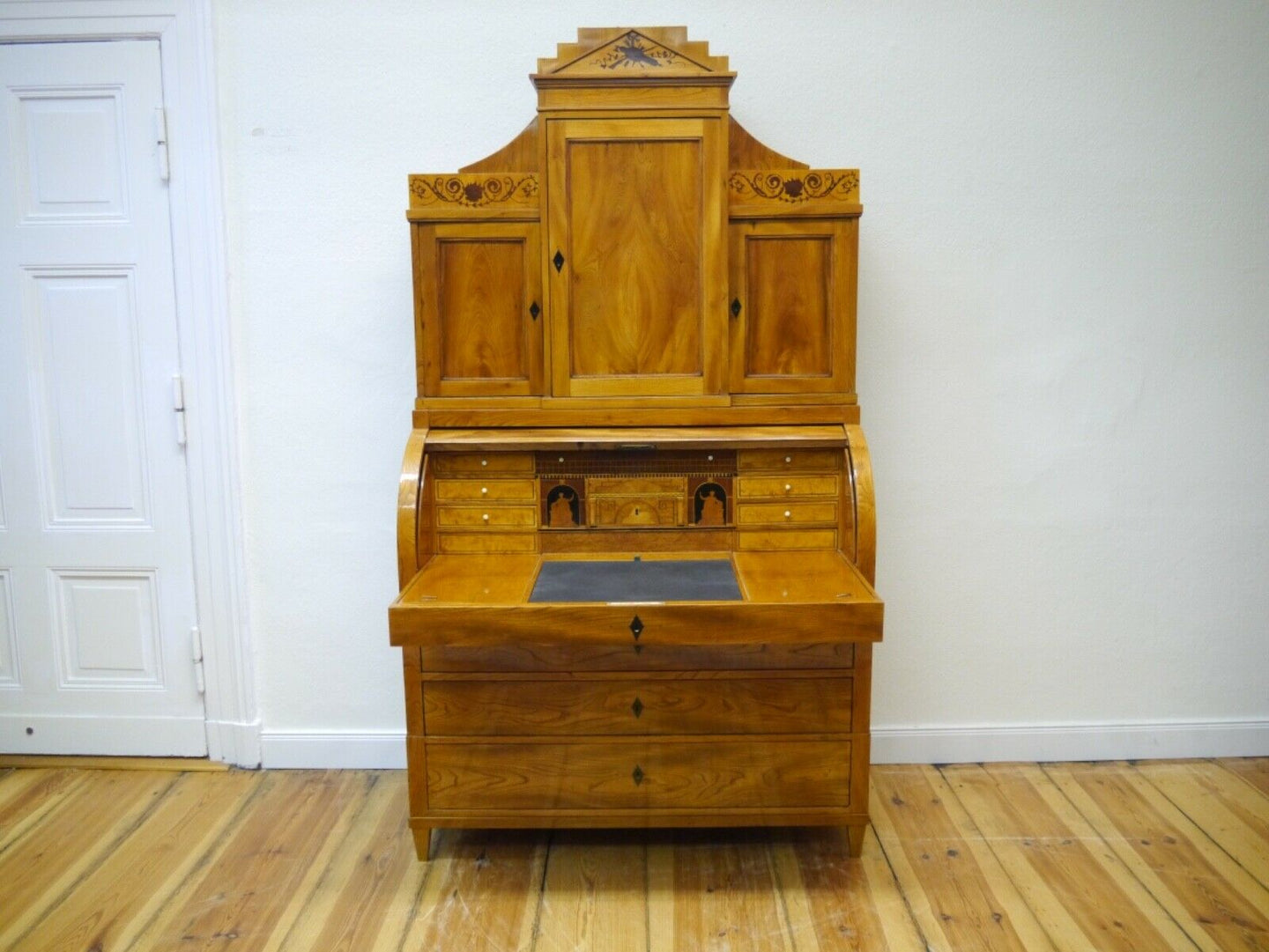 Empire Biedermeier Sekretär Esche Intarsienbilder Geheimfächer 1820 restauriert
